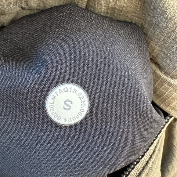 Lululemon men’s Bowline Short 8” RipstopSage size S - Picture 10 of 11